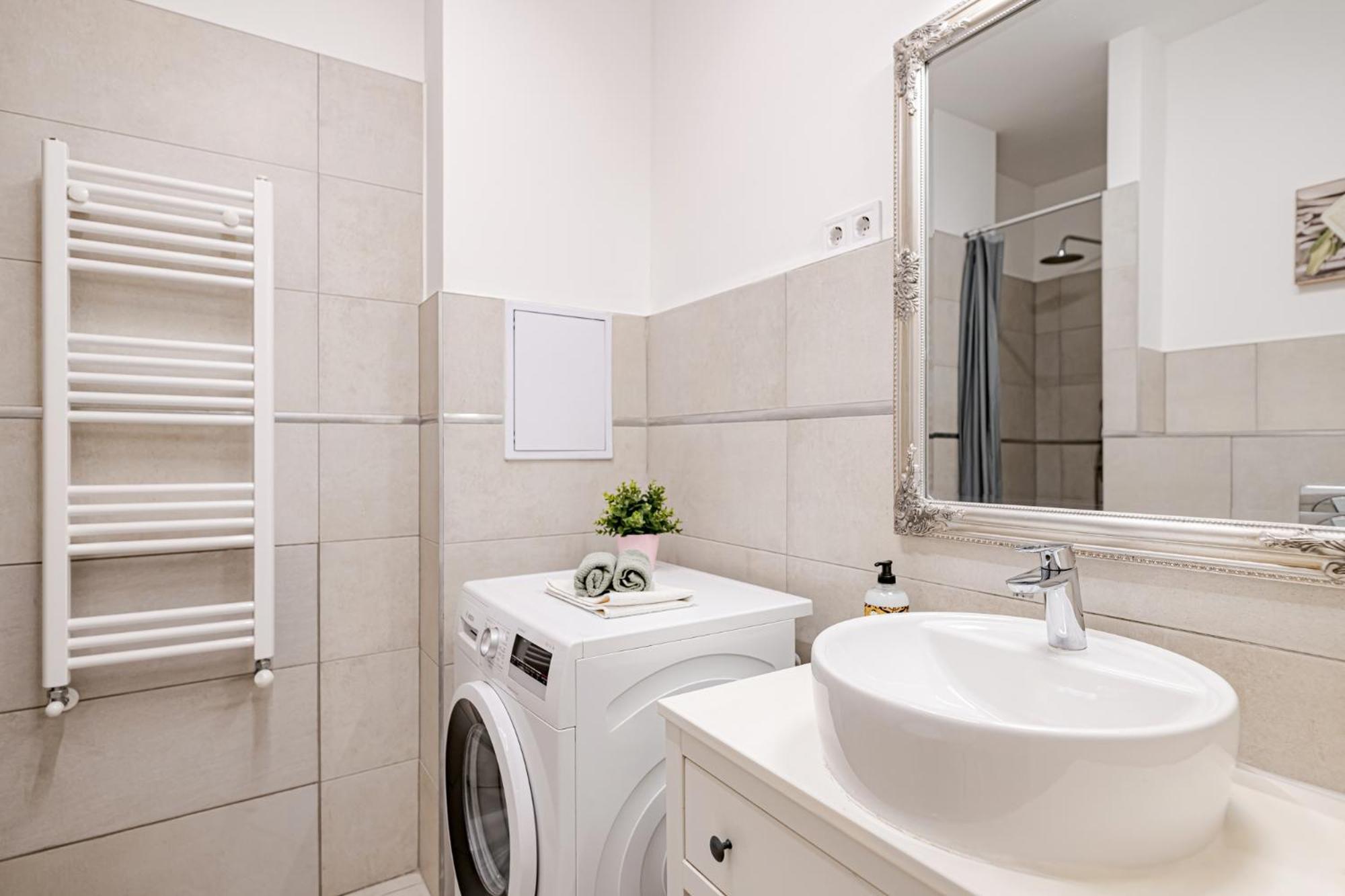 Danubegreen Bright Two Bedroom Apartment Near Margaret Island Budapest Esterno foto